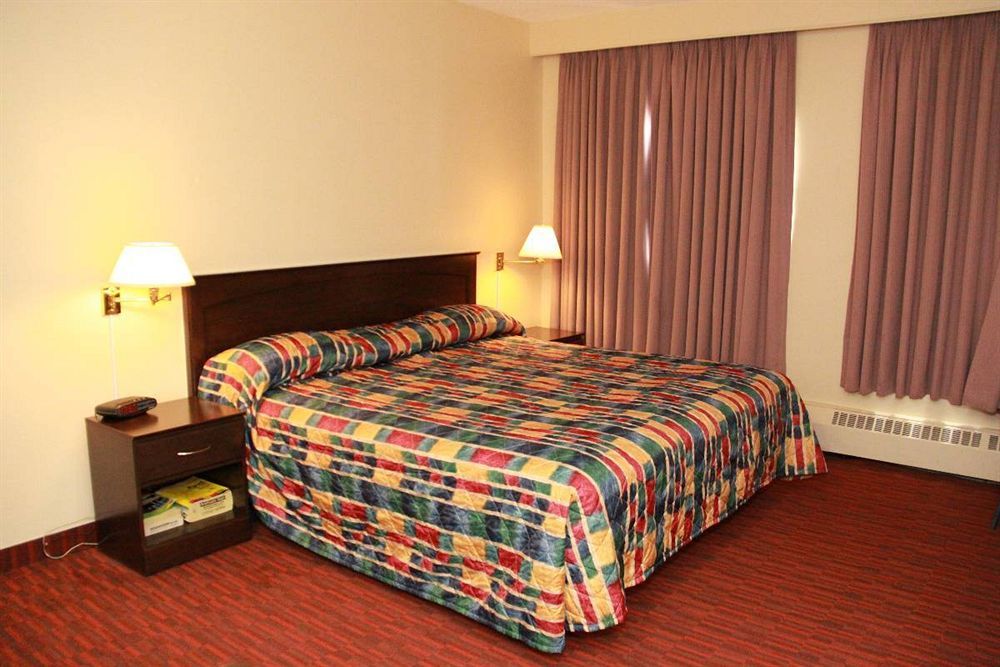 Argyll Plaza Hotel Edmonton Zewnętrze zdjęcie