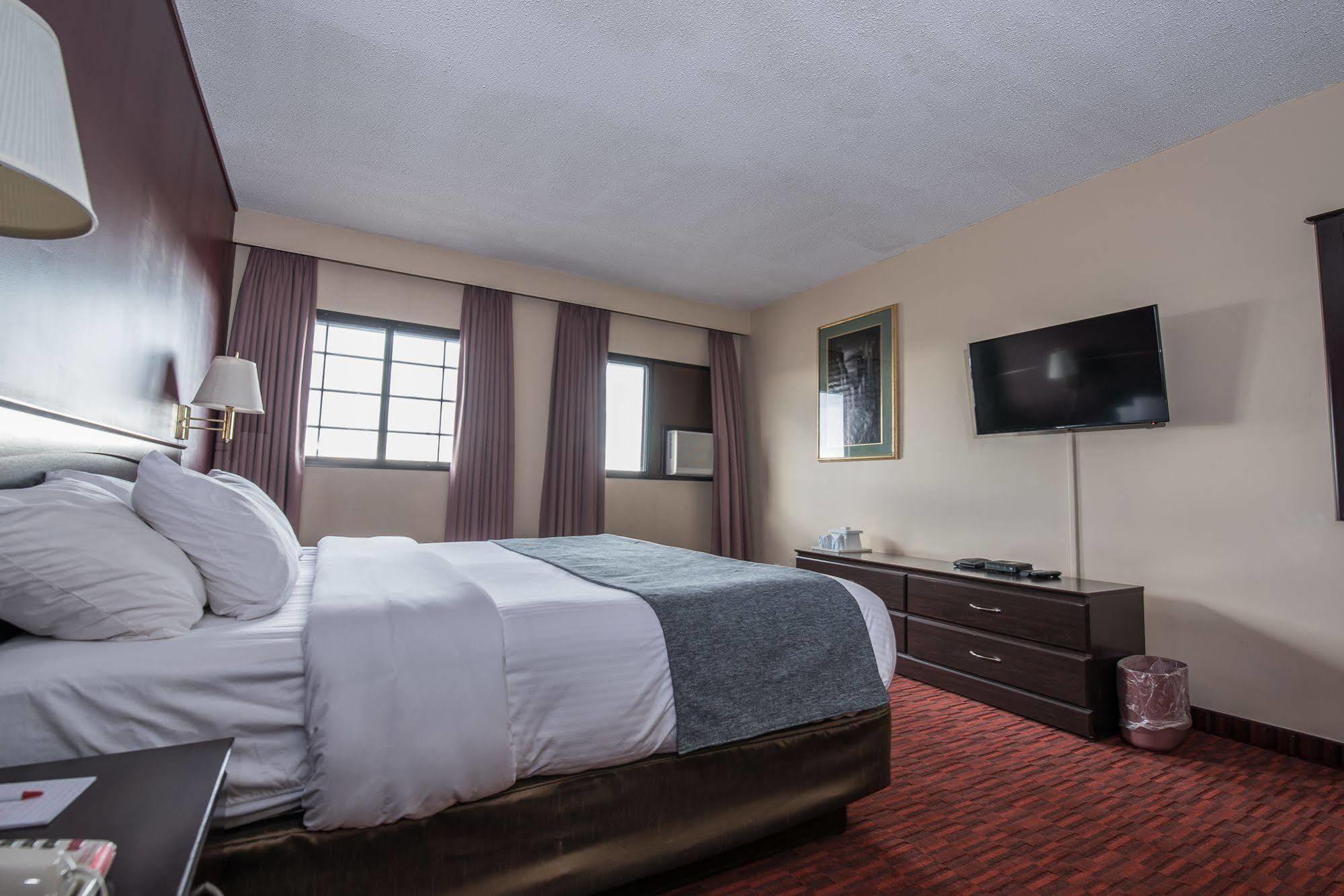 Argyll Plaza Hotel Edmonton Zewnętrze zdjęcie